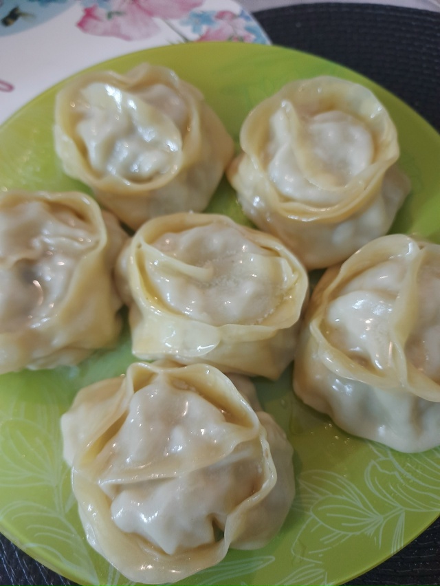 Приятного аппетита мне и всем кто решил пообедать!