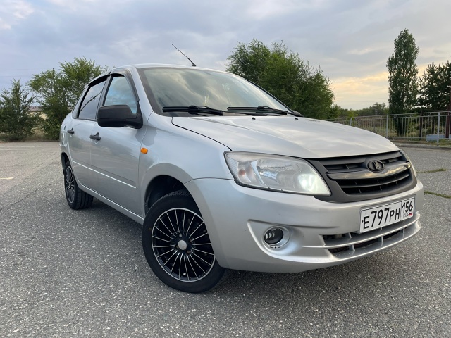 Продам Lada Granta 2013 год.
Автомат.
Кондиционер. Эл.усилител?...