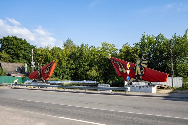 ❤‍В Смоленске на кольце улицы Соболева появились нов?...