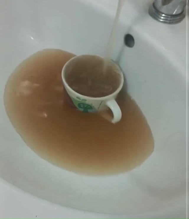 Жители Окуловки пожаловались в прокуратуру на плохое ?...