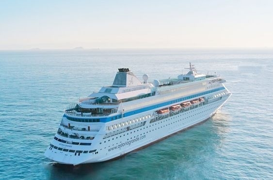 С корабля — за решетку: в Сочи осудили тренера-контраб?...