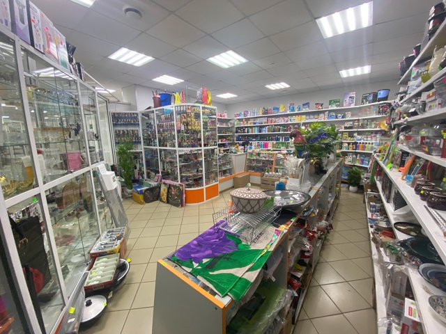 Продаётся готовое торговое место или торговое оборудо...