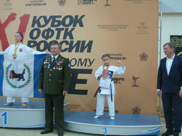 Восемь медалей заслужили людиновские спортсменки на К...