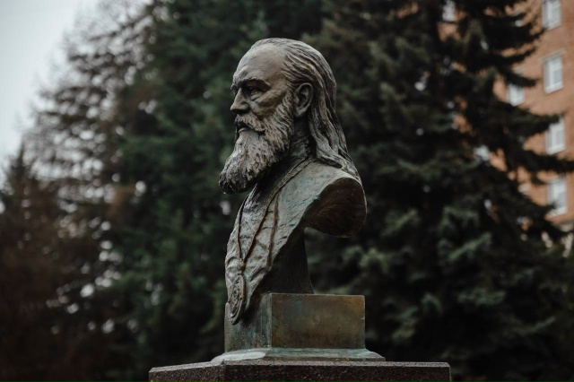 ⚡В Курске на территории областной больницы открыли бю...