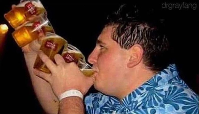 ? Пиво для россиян скоро превратится в роскошь.
? Це?...