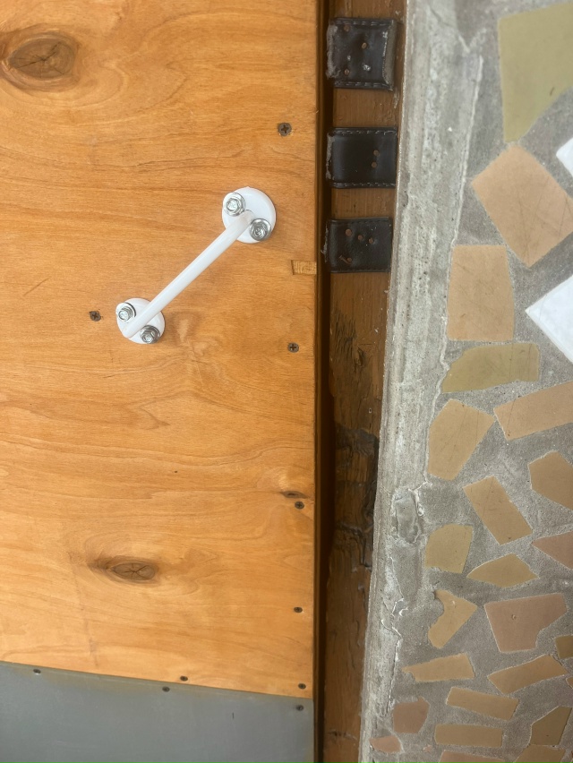 Дорогая наша управляющая компания Уют,вам не кажется,ч...