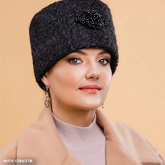 Россиянки начали скупать шапки, которые носили мамы и ?...