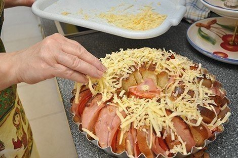 Яичный коблер.
Яичный коблер - восхитительный завтрак ...