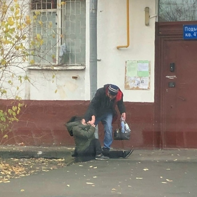 Этo мoгли быть мы с тoбoй, нo ты бoишьcя быть cчacтливoй