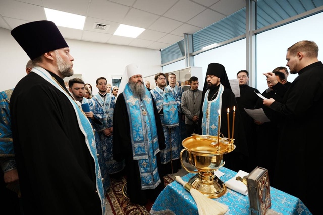 ✈️ В самарском аэропорту «Курумоч» состоялось освяще...