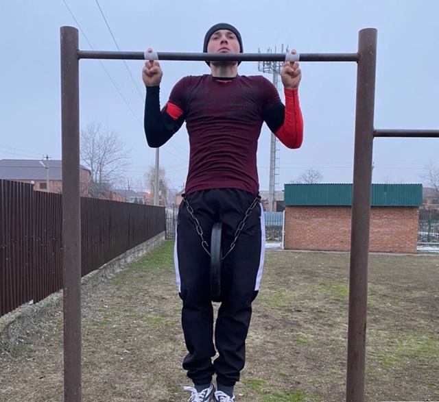 Бекхан Сельмурзаев из села Ачхой-Мартан Чеченской Рес?...