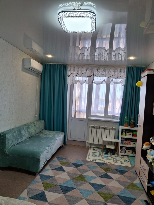 Срочно продам квартиру на Гагарина 51А, рядом автовокза...