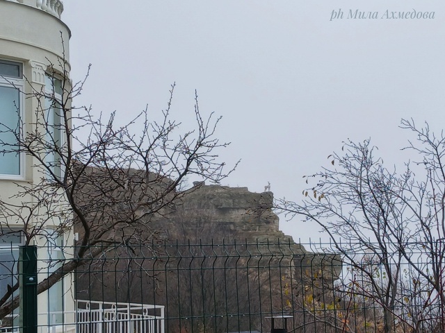 Туманы октября - это напоминание о том,
что все меняетс?...