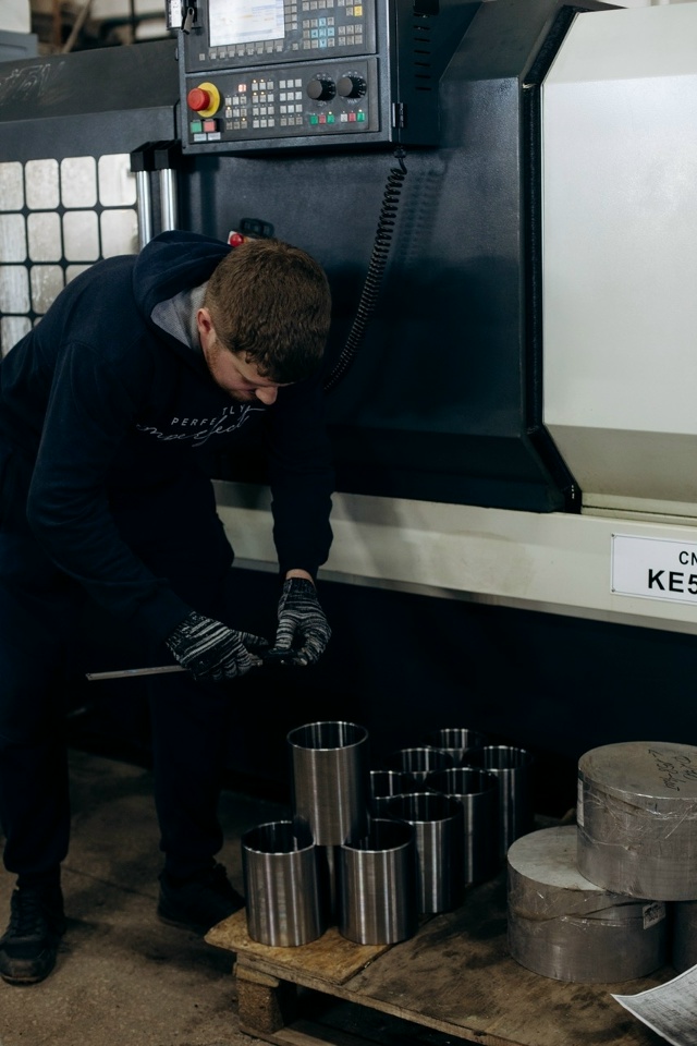 Срочная вакансия ОПЕРАТОРА-НАЛАДЧИКА на фрезерный ста...