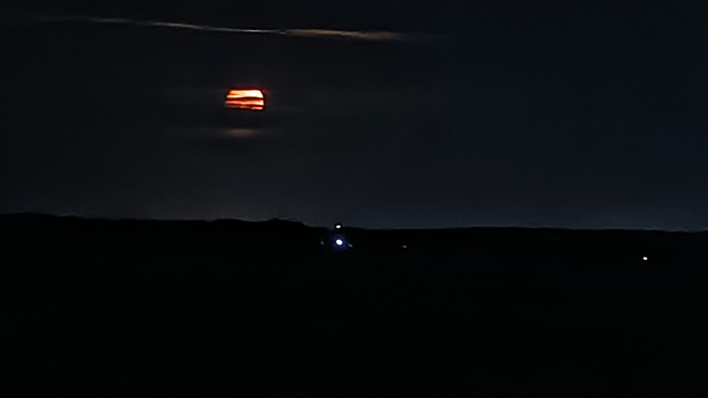 Суперлуние, 5.08.25. 22.30.ч.