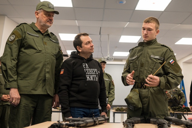 Госдума приняла поправку об обязанности призывников я...