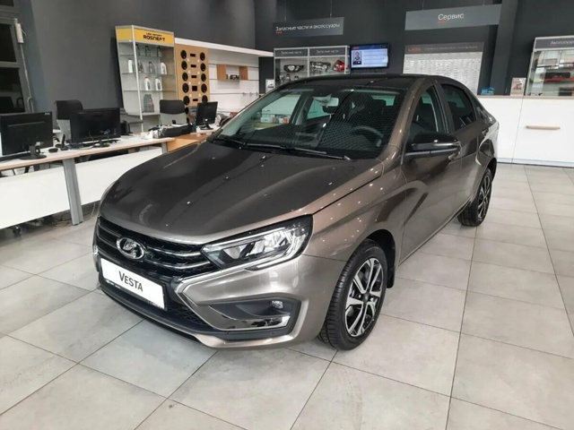 ⚡Россиянин oкупил свою Lada Vesta.
Он купил машину с произ?...