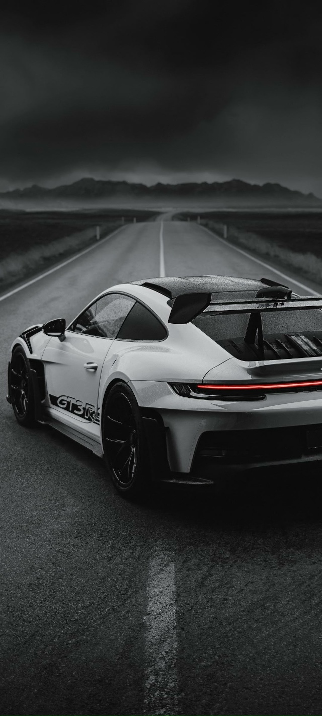 В понедельник 03.11.25 утром, был утерян айфон 11, нашедшего...