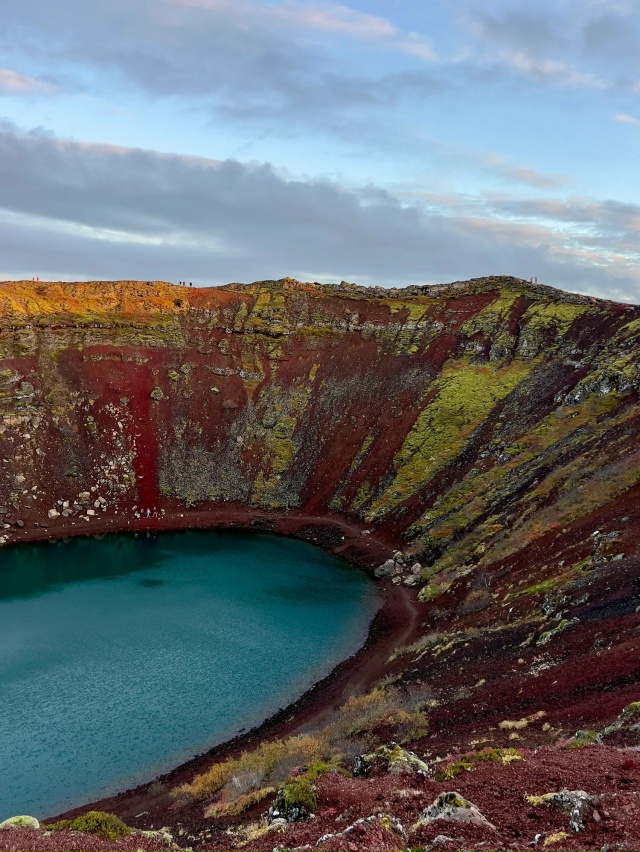 🌍Озеро Керид — это место, где природа показывает свою...