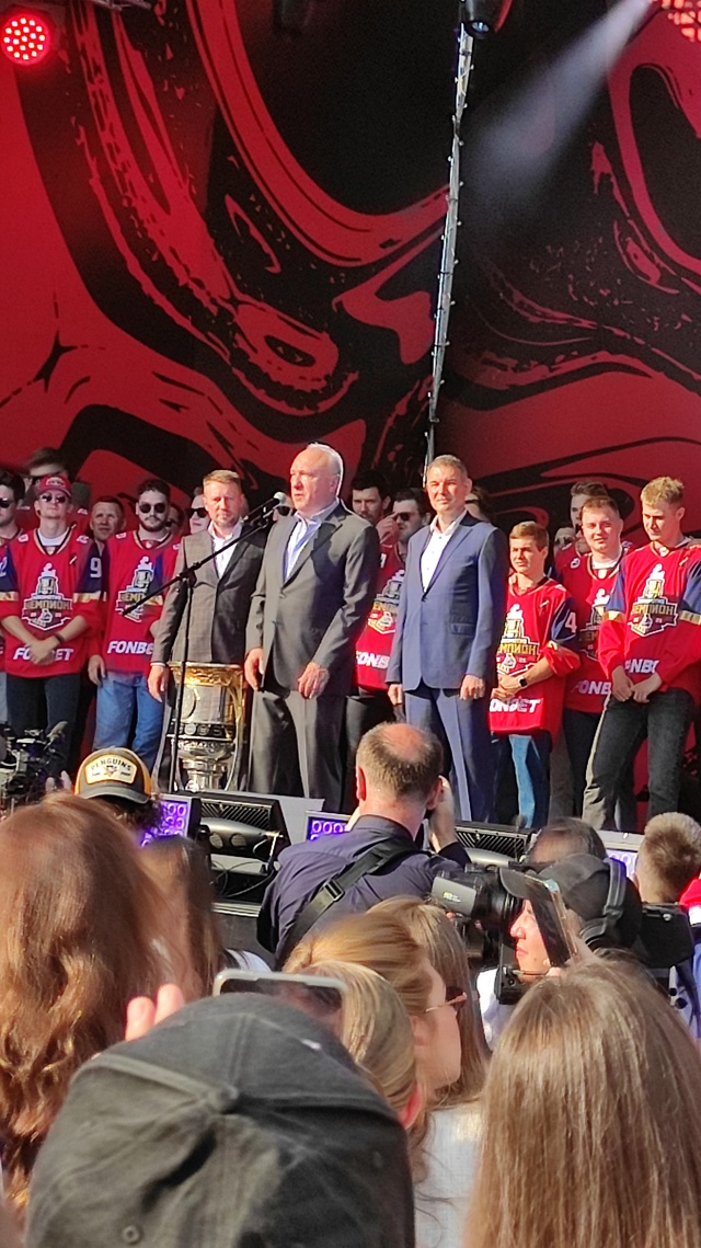 Кто чемпионы? Мы - чемпионы!!!🚂🐻🏒🏆🎉 Чествование ко?...
