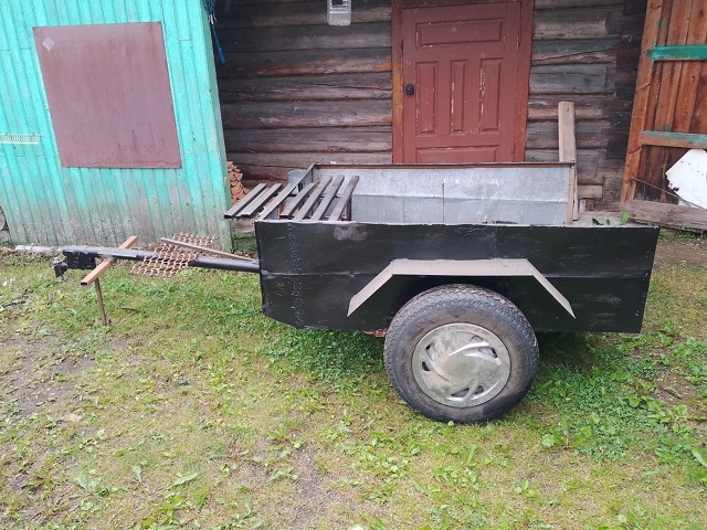 Фото 1. Отдадим диван, самовывоз. Все вопросы в личные с?...