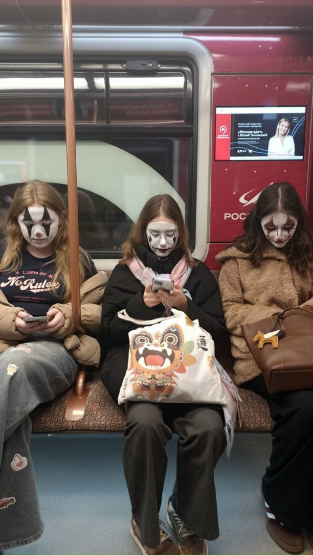 Кого только не встретишь в московском метро😆