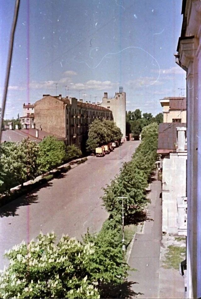 Старый Кронштадт 🏰
Коммунистическая ул. на север, 1966??...