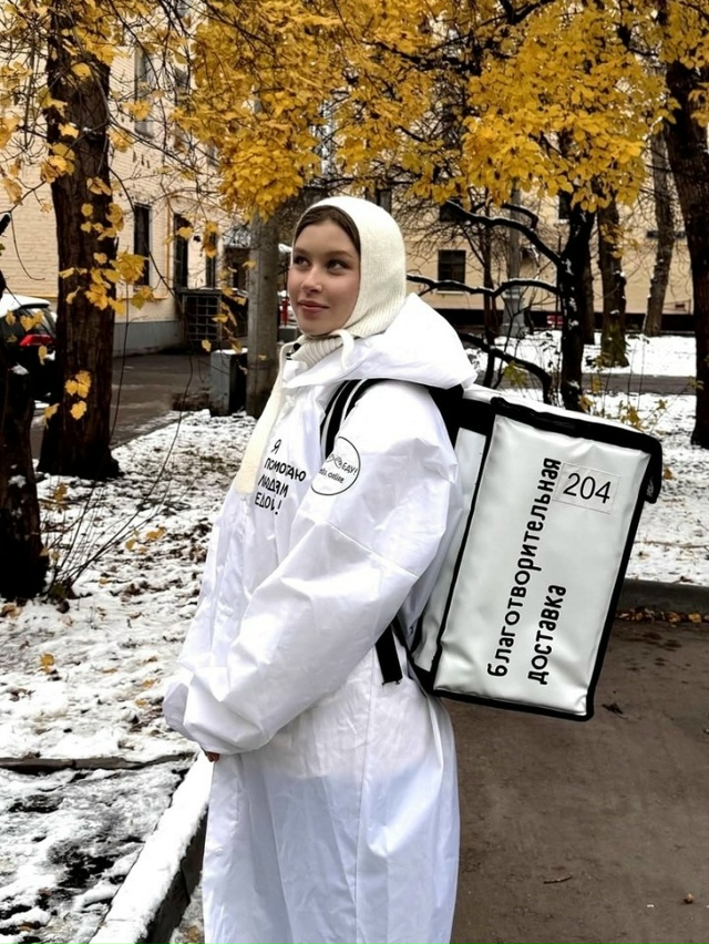 🤗АКТРИСА С БОЛЬШОЙ ДУШОЙ: 15-летняя звездочка 