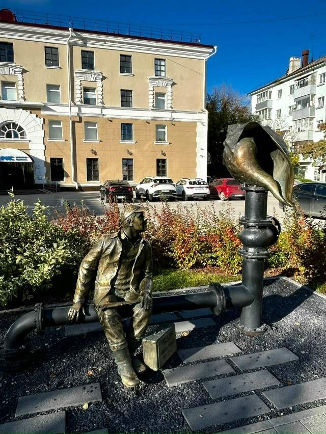 Пермские cкульптуры. Какая вам нрaвится больше всегo?
??...