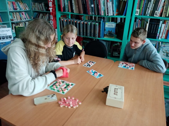 Игротека в библиотеке 📚
Читателям п. Щетинкина было ?...