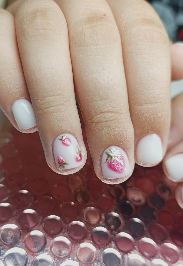 Свободные окошки ✅
💅 Маникюр + Педикюр + Ресницы — за...