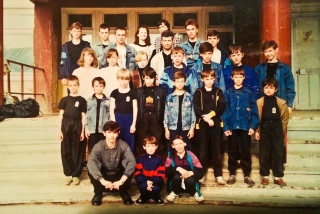 Мы одевались в школу как хотели 😊. Как считаете, это бы...