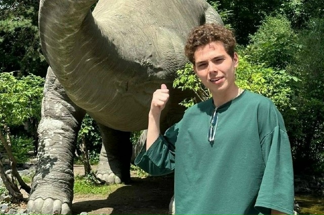 Студента 18 лет с подозрением на аппендицит отправили д...