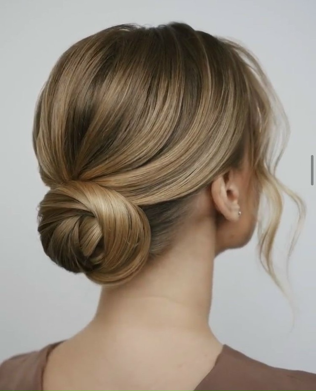 Милые дамы,
подскажите, нужна ли под такой образ фата, а...