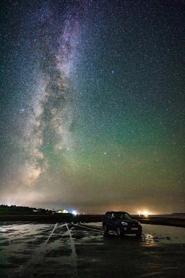 Осенняя ночь на Рыбинском водохранилище ✨ 📷 Алексей...