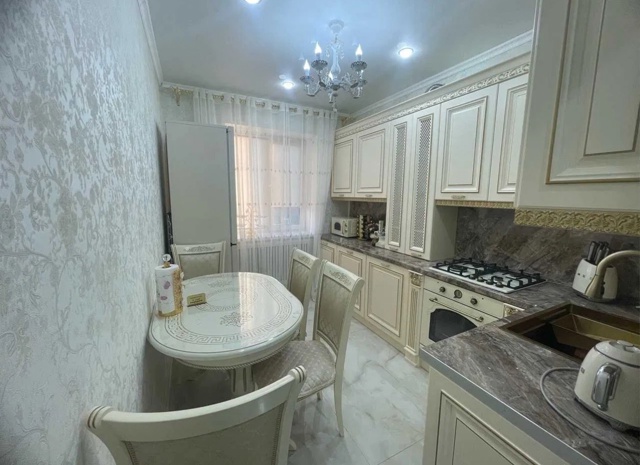 ?Продаётся шикарная 1-комнатная квартира
ВСЯ МЕБЕЛЬ...