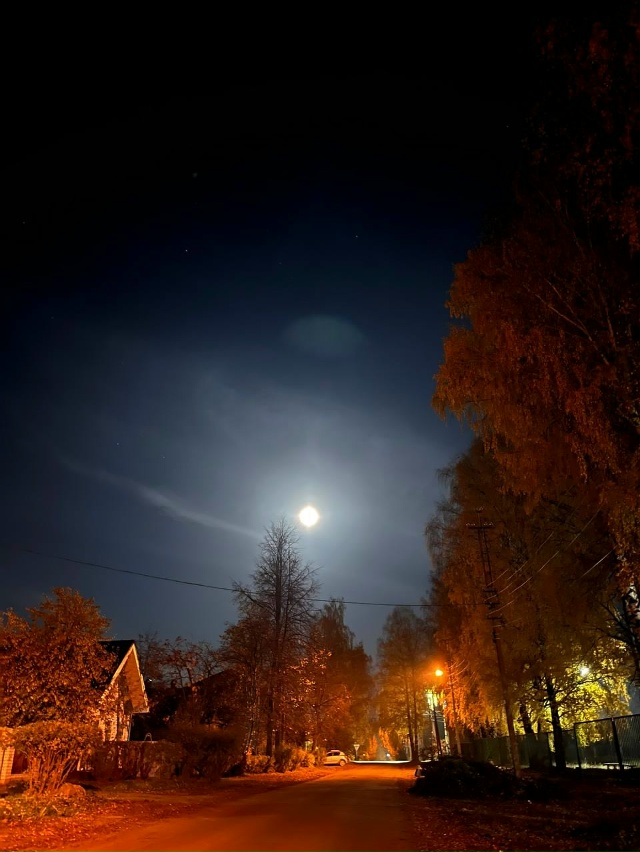 Классная луна сегодня 😍