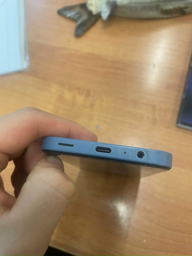 Продам SAMSUNG Galaxy A15 256гб
Герцовка экрана 90герц
Камера 50мг...