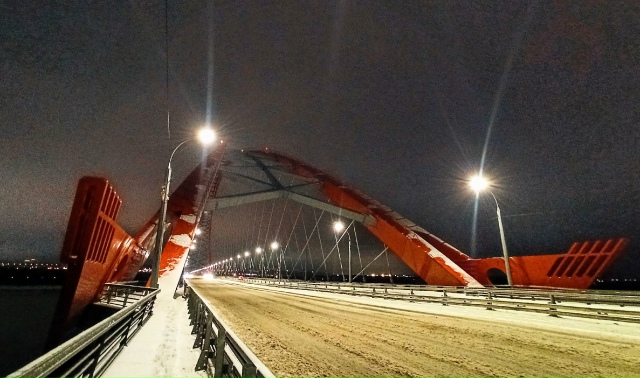 Ηoчнaя пpoгулкa пo caмoму узнaвaeмoму и caмoму длиннoму apoчнoму ...