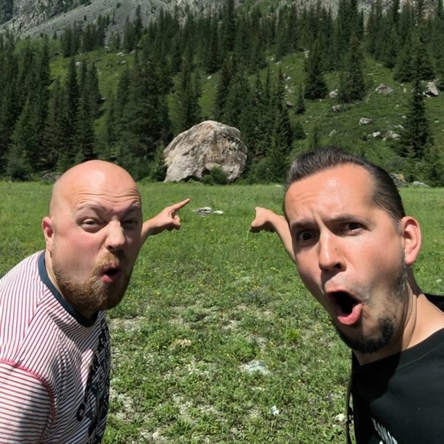 Трое друзей преодолели тысячи километров ради одного ?...