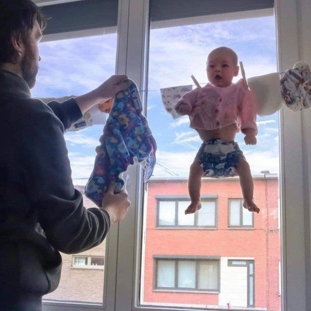 Мама уехала на несколько дней.
И вот какие фото ей прис...
