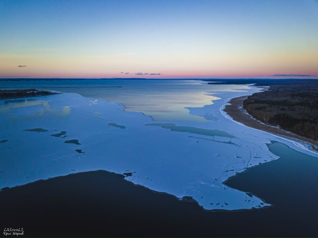 17 ноября 2022год. За бортом -10°С.
Красивейший вид с высот?...