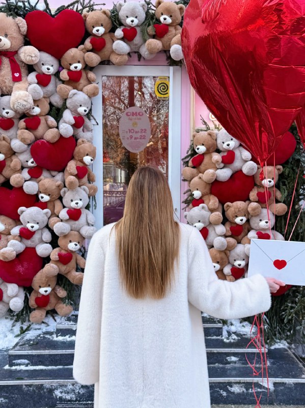 Ой, милота: OMG Coffee уже украсили входную зону к 14 февраля!
Идём туда фоткаться 🤯
📍Ермолаевский
