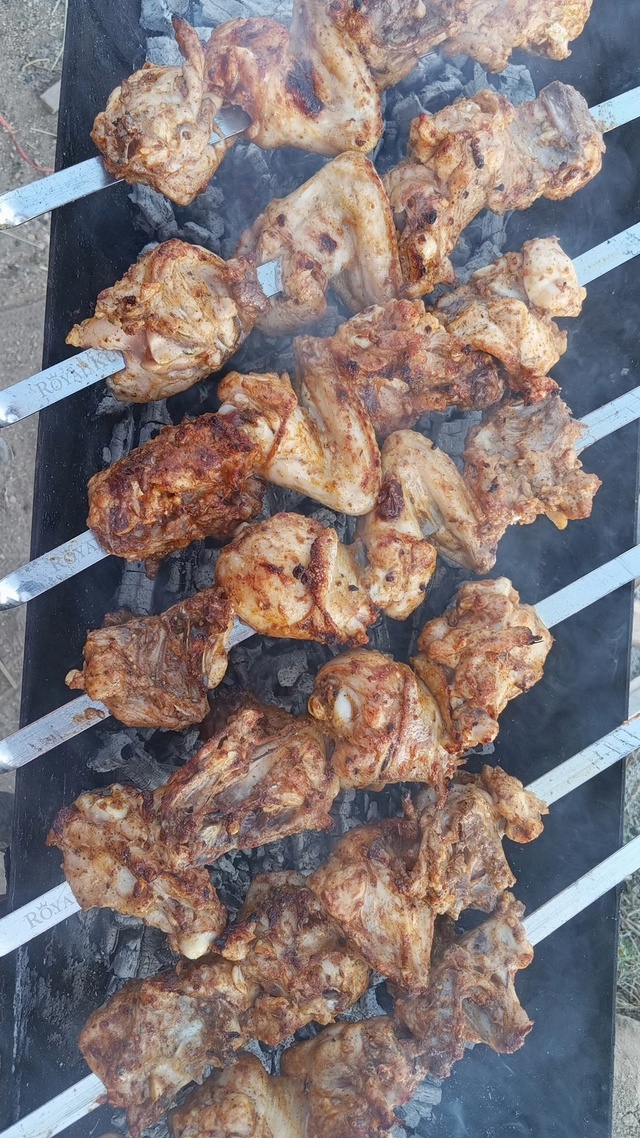 Доставка шашлыка!!!
Куриный шашлык без салата 300 р
Курин...