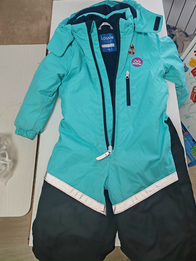 Отдам, размер 92-98