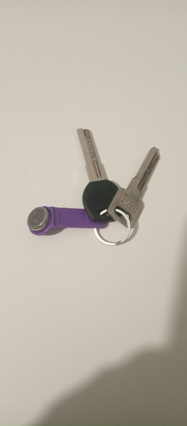 Здравствуйте нашёл ребёнок в маршрутке в 10