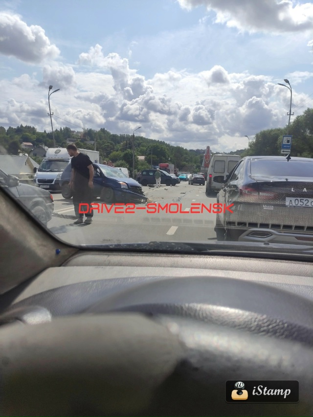 Серьезная авария на мосту по улице Степана Разина
Об?...