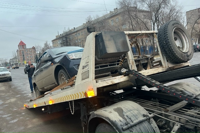 ❗🚔 В Копейске прошёл рейд ГИБДД и приставов — работа?...