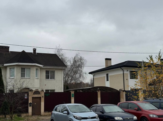 ⚡️В Балашихе вандалы разбили зеркала трём автомобиля...