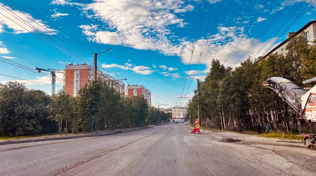 В Мурманской области дорожная кампания набрала оборот...